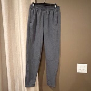 NWT Skora Qwick Dry Men's Gray Joggers, Size Small